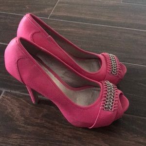 Pink heels size 8